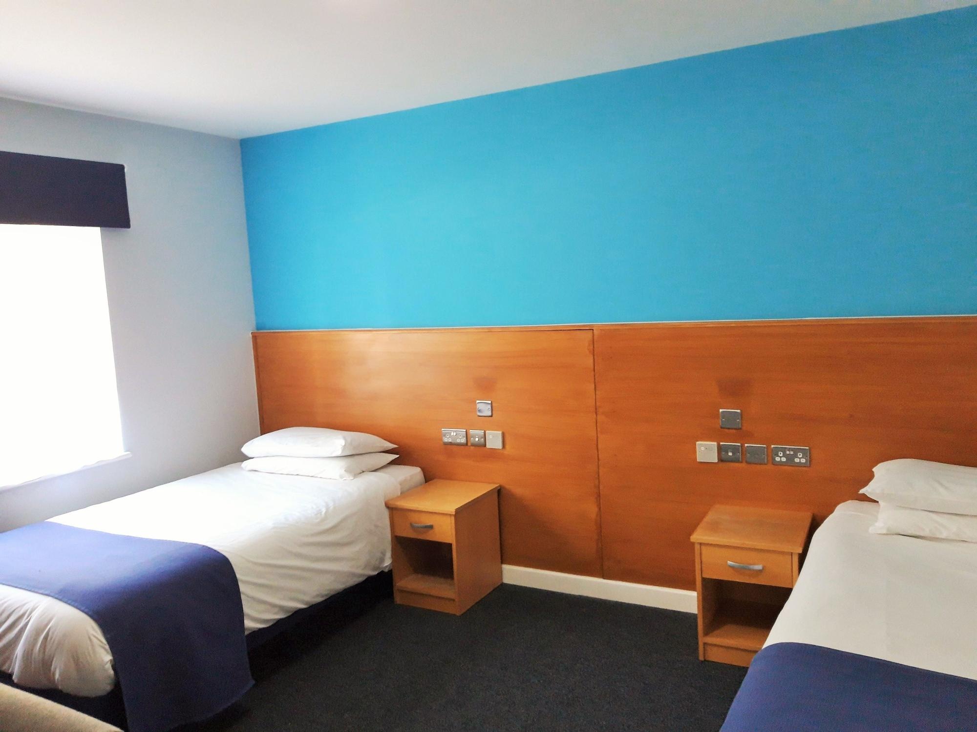 The Olympic Lodge Aylesbury  Kültér fotó