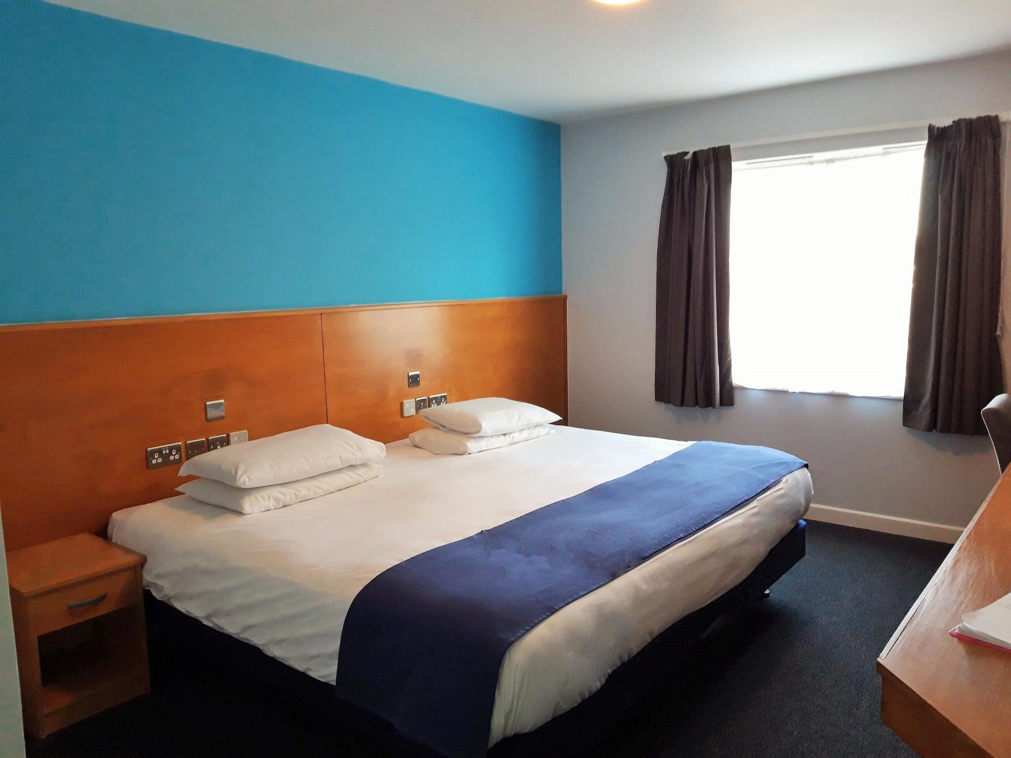 The Olympic Lodge Aylesbury  Kültér fotó