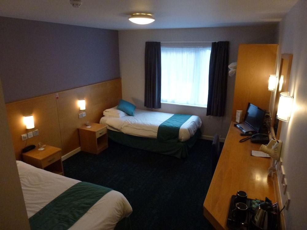 The Olympic Lodge Aylesbury  Kültér fotó
